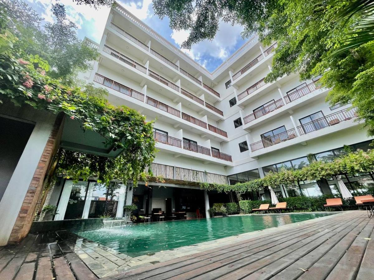 Daco Hotel Siem Reap Extérieur photo